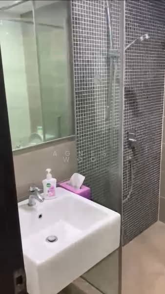 Pangsapuri untuk Disewa di V Residence Suites @ Sunway Velocity - Agnes Woo - Bathroom - PropertyGuru.com.my