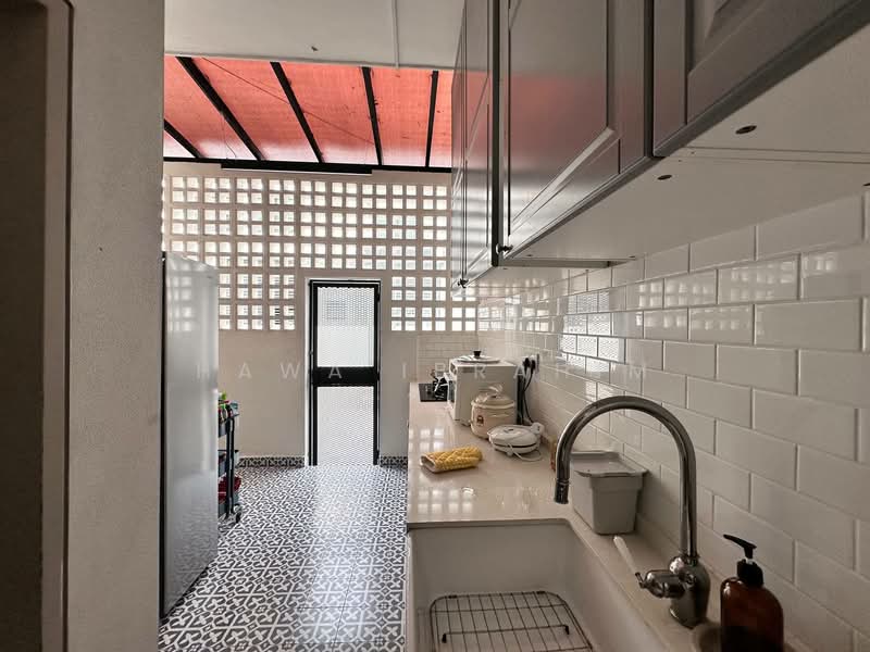 2-storey Terraced House for Sale in Nilai Impian (Nilai) - Hawa Ibrahim - Kitchen - PropertyGuru.com.my