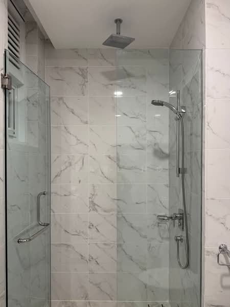 Servis Apartment untuk Disewa di Met 1 Residences - Pearl Ho - Bathroom - PropertyGuru.com.my