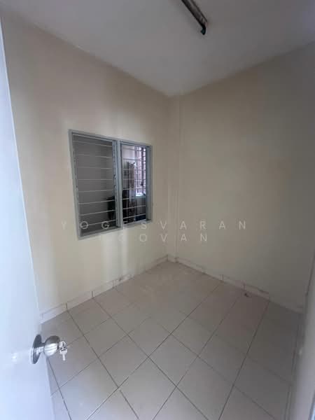Apartment for Rent at Tropika Apartment - Yogesvaran Poovan - Interior - PropertyGuru.com.my