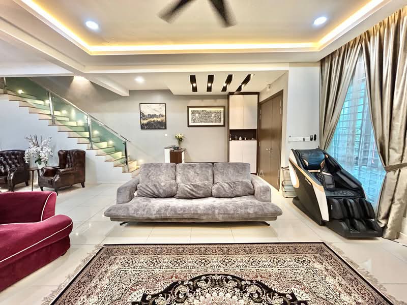 Rumah Teres untuk Dijual di Shah Alam (Selangor) - Aizuddin Ali - Living Room - PropertyGuru.com.my