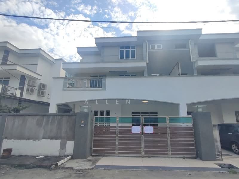 Cluster House for Sale in Taman Sejati 3 (Sitiawan) - Allen . - Exterior - PropertyGuru.com.my