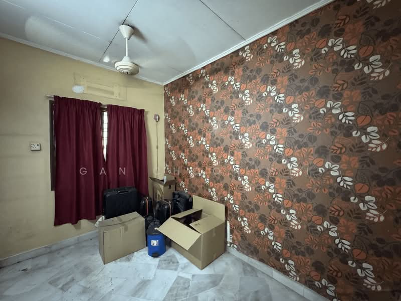 1.5-storey Terraced House for Sale in Usj 2 (Subang Jaya) - Tyson Gan - PropertyGuru.com.my
