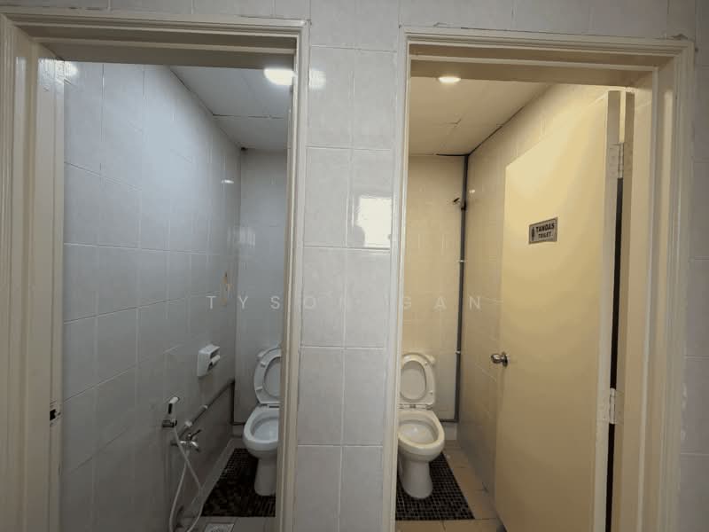 1.5-storey Terraced House for Sale in Usj 2 (Subang Jaya) - Tyson Gan - Bathroom - PropertyGuru.com.my