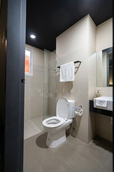 Condominium for Sale at Tropicana Bay Residences - Crystal Choong - Bathroom - PropertyGuru.com.my