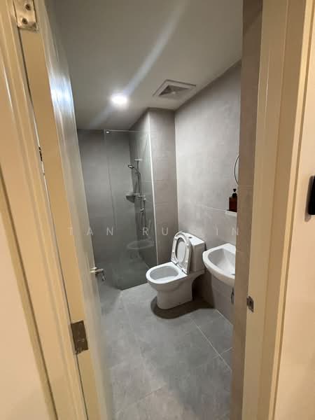 Servis Apartment untuk Disewa di 8th & Stellar - Tan Ru Xin - Bathroom - PropertyGuru.com.my