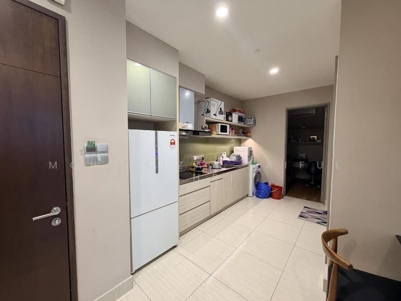 Condominium for Sale at Serviced Residence @ Shaftsbury Putrajaya - Mohd Aizat Saiful Bahri - Kitchen - PropertyGuru.com.my