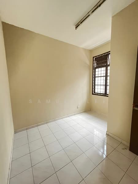 Rumah Teres 2 Tingkat untuk Disewa di Bandar Baru Permas Jaya (Permas Jaya) - Samuel Lee - Bedroom 4 - PropertyGuru.com.my
