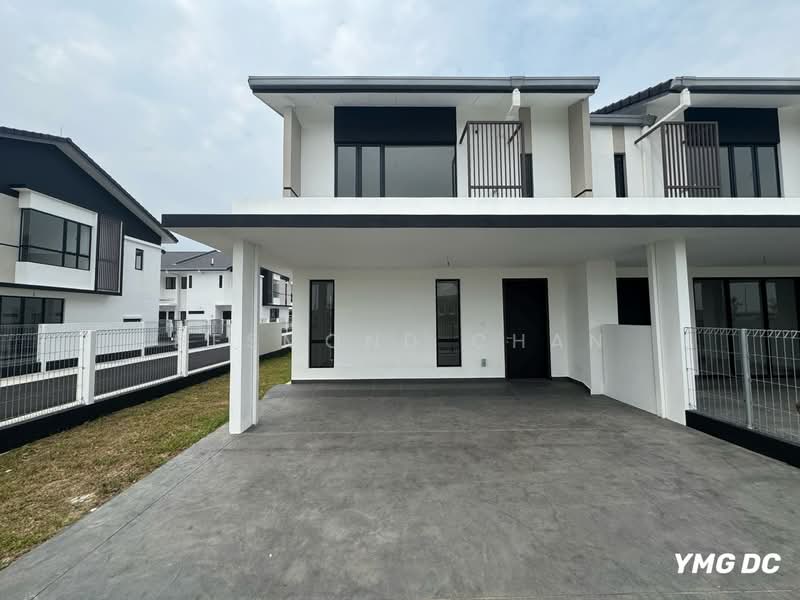 2-storey Terraced House for Sale in Bandar Bukit Raja (Klang) - Desmond Chan - Exterior - PropertyGuru.com.my