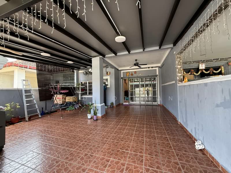 Rumah Teres 1 Tingkat untuk Dijual di Port Dickson (Negeri Sembilan) - Azrul Othman - Exterior - PropertyGuru.com.my