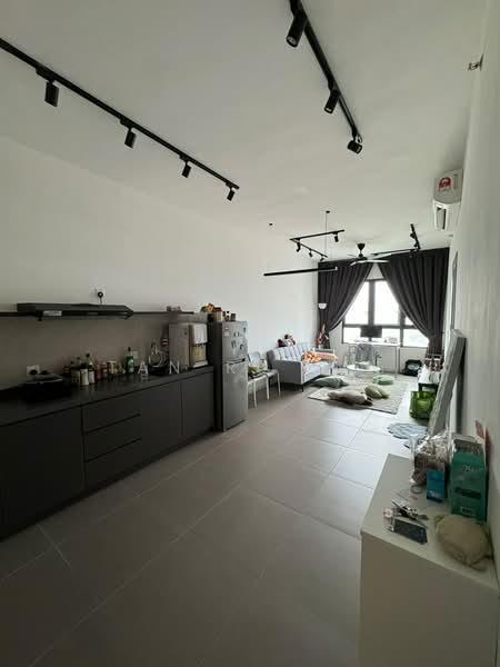 Kondominium untuk Dijual di Aster Residence - Tan Ru Xin - Living Room - PropertyGuru.com.my