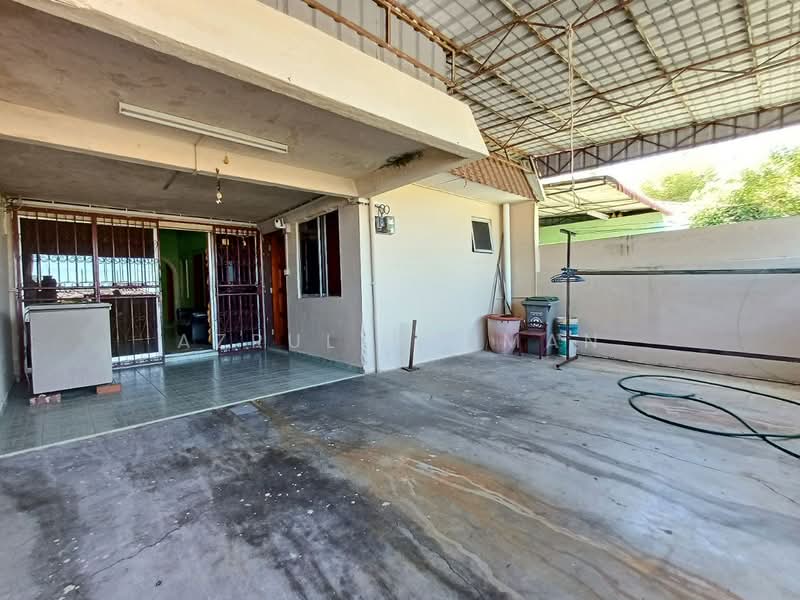 Rumah Teres 1 Tingkat untuk Dijual di Taman Senawang Jaya (Senawang) - Azrul Othman - Exterior - PropertyGuru.com.my
