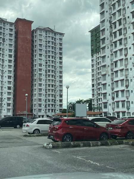 Pangsapuri untuk Dijual di Ilham Apartment - Zuraini Soh - Exterior - PropertyGuru.com.my