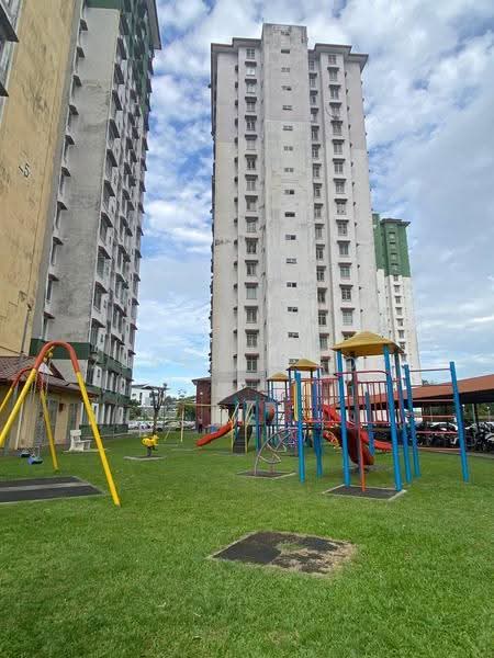 Pangsapuri untuk Dijual di Ilham Apartment - Zuraini Soh - Exterior - PropertyGuru.com.my