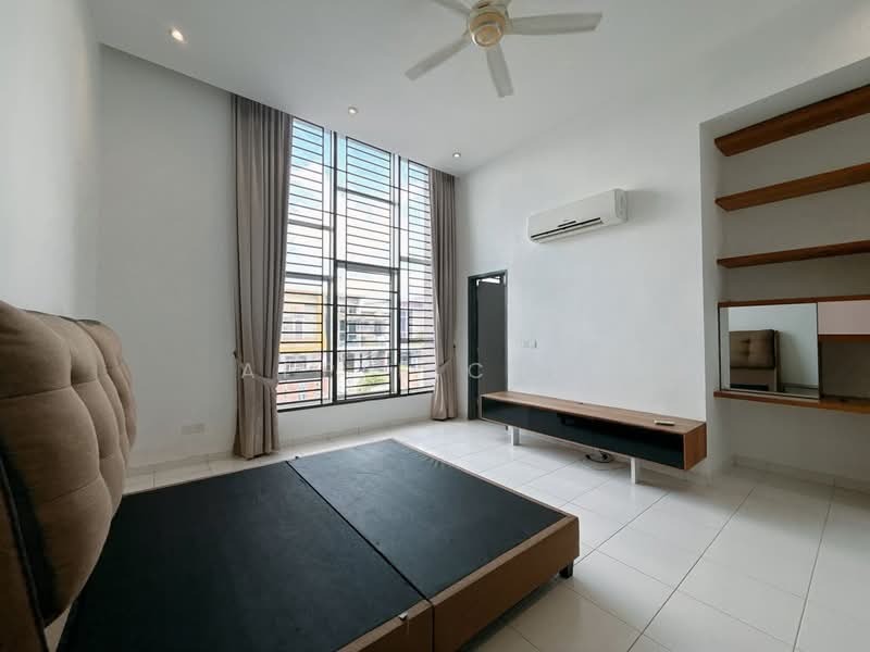 Rumah Teres 2 Tingkat untuk Disewa di Taman Setia Indah (Tebrau) - Apple Chey - Bedroom - PropertyGuru.com.my