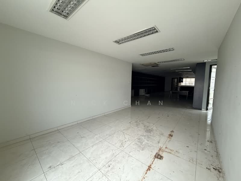 Kedai / Pejabat untuk Dijual di Taman Putra Damai (Ara Damansara) - Nick Chan - PropertyGuru.com.my