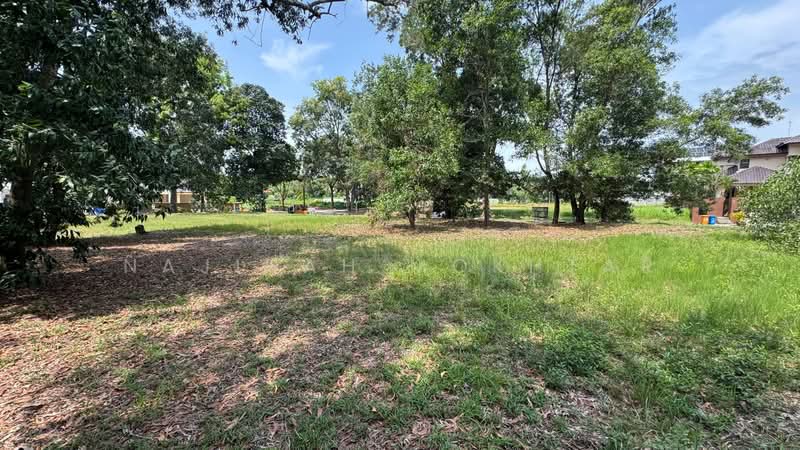 Residential Land for Sale in Bukit Jelutong (Shah Alam) - Najihah Mokhtar - PropertyGuru.com.my
