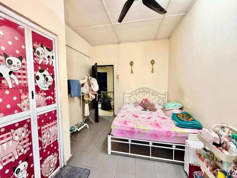 Rumah Teres 2 Tingkat untuk Dijual di Taman Sentosa (Klang) - Aizuddin Ali - Bedroom - PropertyGuru.com.my