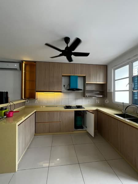 2-storey Terraced House for Rent in Bandar Country Homes (Rawang) - Danny Wong - Kitchen - PropertyGuru.com.my