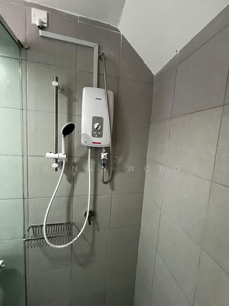 2-storey Terraced House for Rent in Bandar Country Homes (Rawang) - Danny Wong - Bathroom - PropertyGuru.com.my