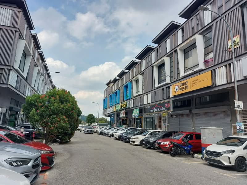 Shop / Office for Rent in Bandar Bukit Raja (Klang) - Bee Lee - Exterior - PropertyGuru.com.my