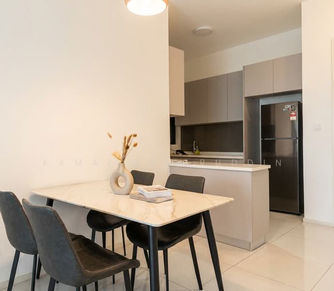 Condominium for Rent at Goodwood Residence - Kamal Kamaruddin - Dining Room - PropertyGuru.com.my