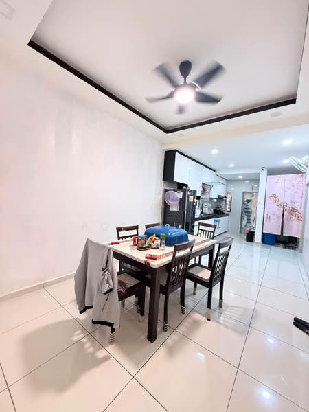 Rumah Teres 2 Tingkat untuk Dijual di Pekan Nanas (Johor) - Poey Loh - Dining Room - PropertyGuru.com.my