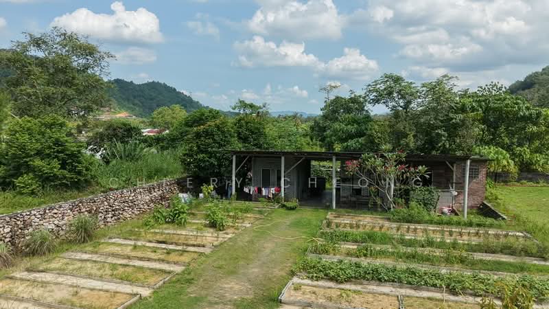 Hotel / Resort untuk Dijual di Broga (Lenggeng) - Cheery Cheong - Exterior - PropertyGuru.com.my