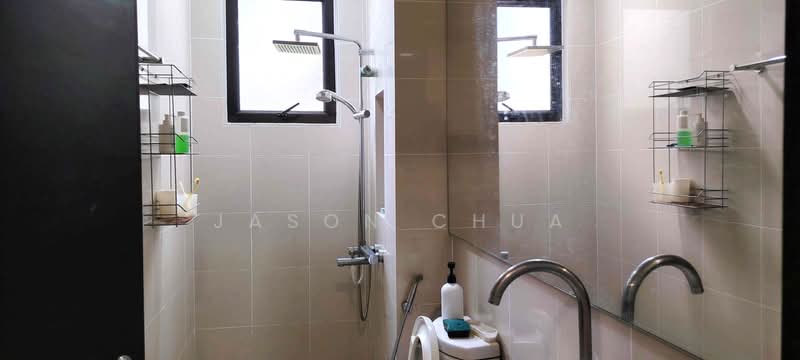Rumah Berkembar untuk Disewa di Leisure Farm (Gelang Patah) - Jason Chua - Bathroom - PropertyGuru.com.my