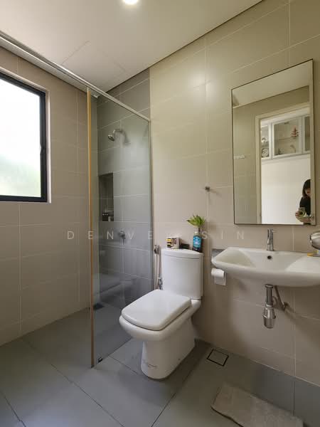 3-storey Terraced House for Sale in D'alpinia (Puchong) - Denver Sin - Bathroom - PropertyGuru.com.my