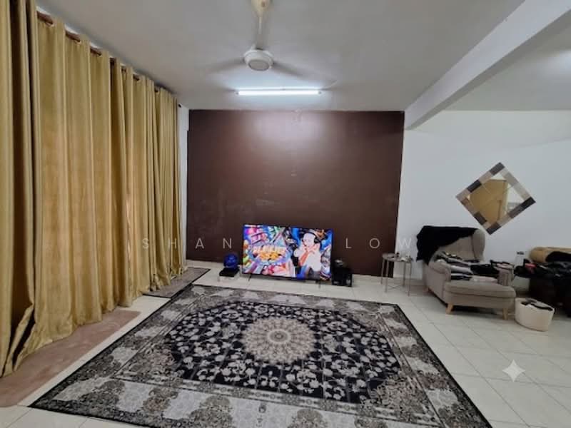 Rumah Teres 2 Tingkat untuk Disewa di Taman Putra Prima (Puchong) - Shanice Low - Living Room - PropertyGuru.com.my