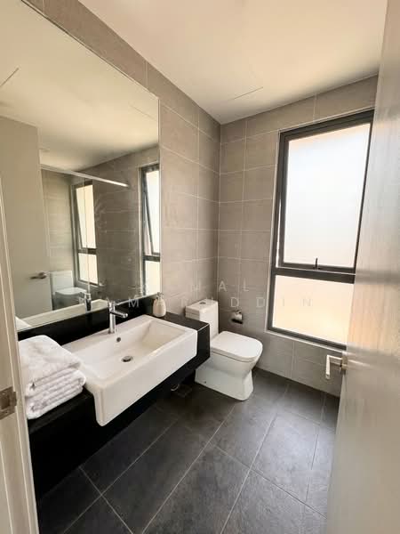 Condominium for Rent at Sunway Mont Residences - Kamal Kamaruddin - Bathroom - PropertyGuru.com.my