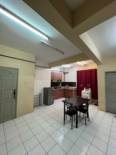 Kondominium untuk Dijual di Vista Condominium - Tony Cheah - Kitchen - PropertyGuru.com.my