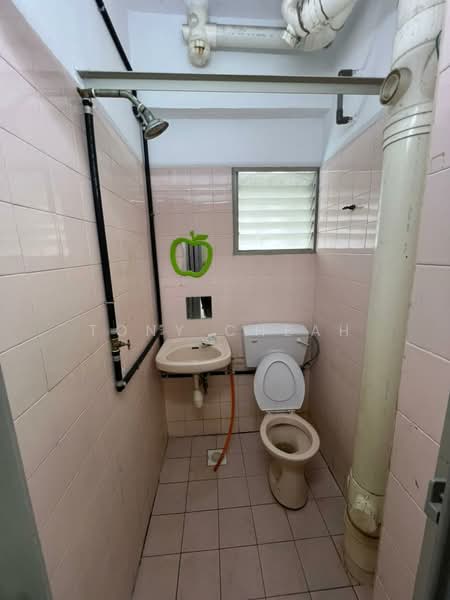 Kondominium untuk Dijual di Vista Condominium - Tony Cheah - Bathroom - PropertyGuru.com.my