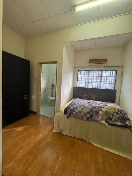 2-storey Terraced House for Sale in Bukit Jelutong (Shah Alam) - Zuraini Soh - Bedroom - PropertyGuru.com.my