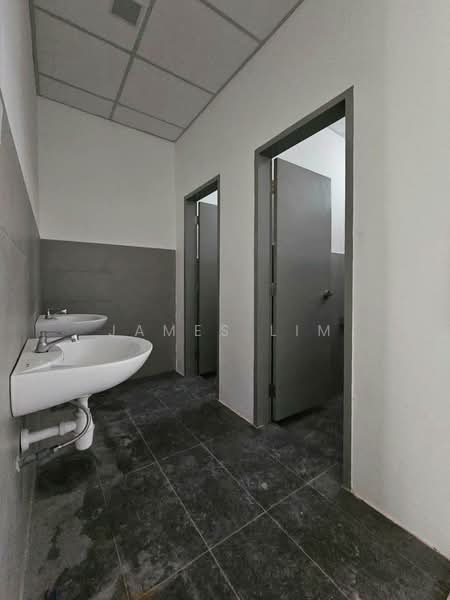 Kedai untuk Disewa di Austin Crest (Johor Bahru) - James Lim - Bathroom - PropertyGuru.com.my