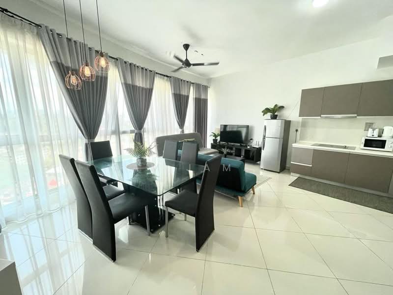 Servis Apartment untuk Disewa di Regalia Residence - Sam Jamal - Living Room - PropertyGuru.com.my