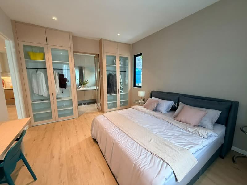Service Residence for Sale at Parq Residence - Jimmyy Chin - Bedroom - PropertyGuru.com.my