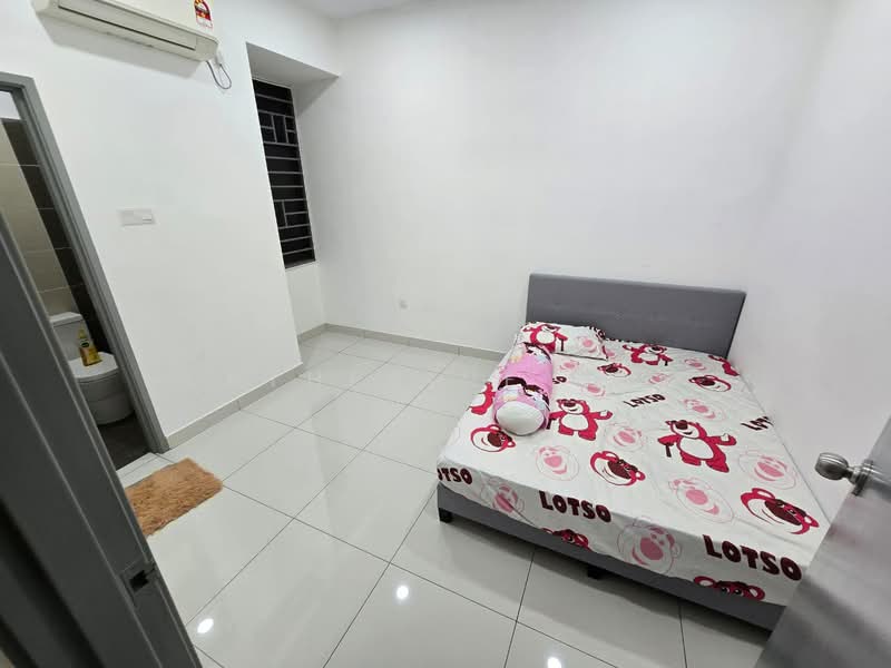 2-storey Terraced House for Sale in Skudai (Johor) - Katherine Low - Bedroom - PropertyGuru.com.my