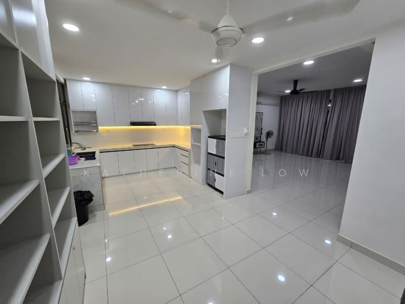 2-storey Terraced House for Sale in Skudai (Johor) - Katherine Low - Kitchen - PropertyGuru.com.my