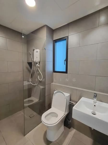 Service Residence for Rent at Maya Ara Residences - Kim Ling - Bathroom 2 - PropertyGuru.com.my