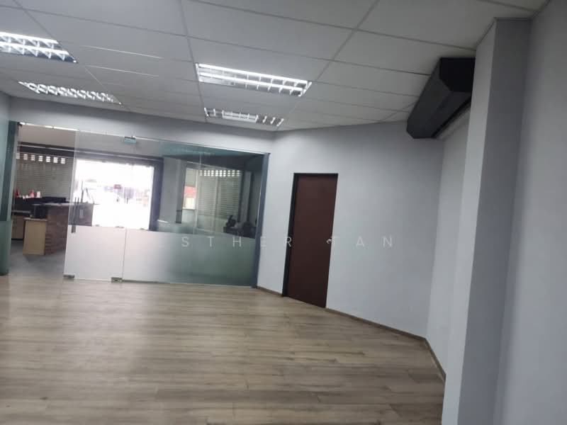 Shop for Sale in Pusat Bandar Baru Rawang (Rawang) - Esther Tan - Interior - PropertyGuru.com.my