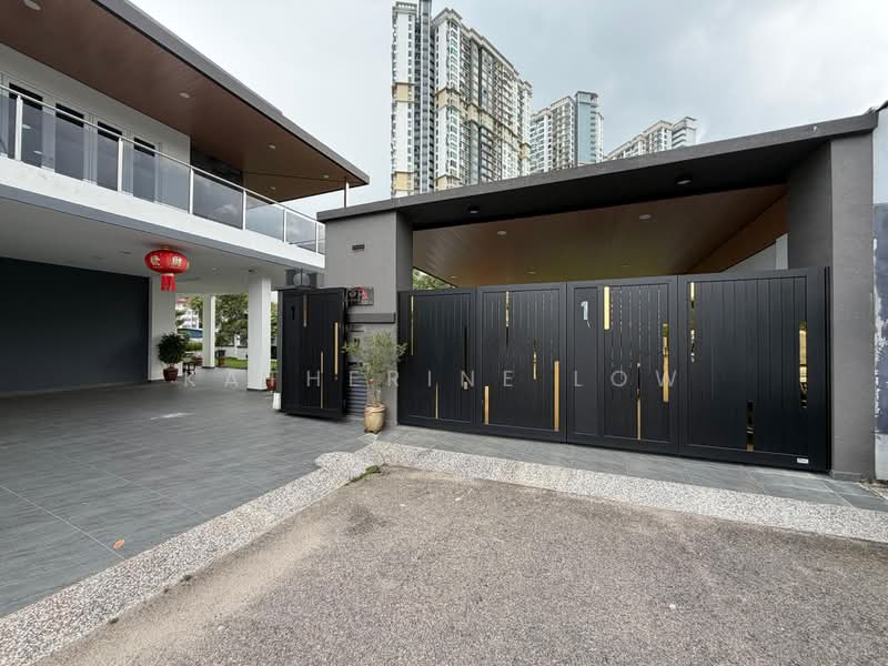 Semi-Detached House for Sale in Austin Heights (Tebrau) - Katherine Low - Exterior - PropertyGuru.com.my