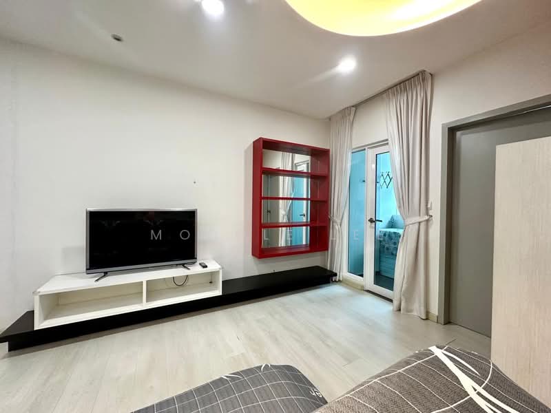Service Residence for Sale at Straits Garden Suite - Mocole Lee - Living Room - PropertyGuru.com.my