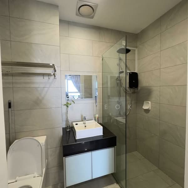 Service Residence for Rent at Sky Trees - Jin Teok - Bathroom - PropertyGuru.com.my