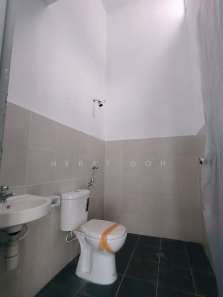 2-storey Terraced House for Sale in Taman Pulai Mutiara (Iskandar Puteri (Nusajaya)) - Herry Goh - Bathroom - PropertyGuru.com.my