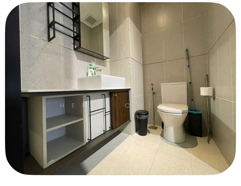 Service Residence for Sale at Millerz Square Serviced Residence - Henry Chiah - Bathroom - PropertyGuru.com.my