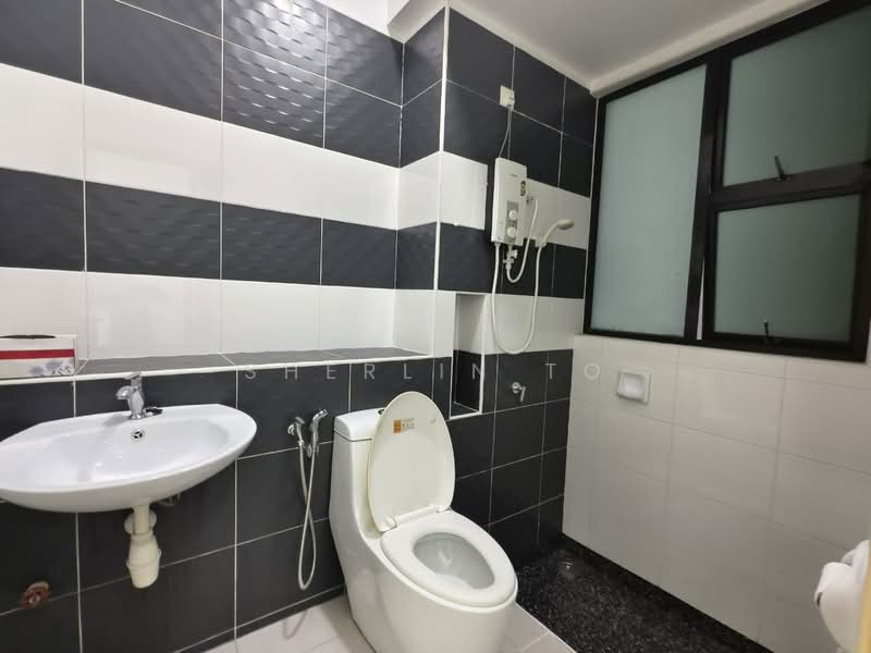 Service Residence for Rent at The Sky Executive Suites - Sherlin To - Bathroom - PropertyGuru.com.my