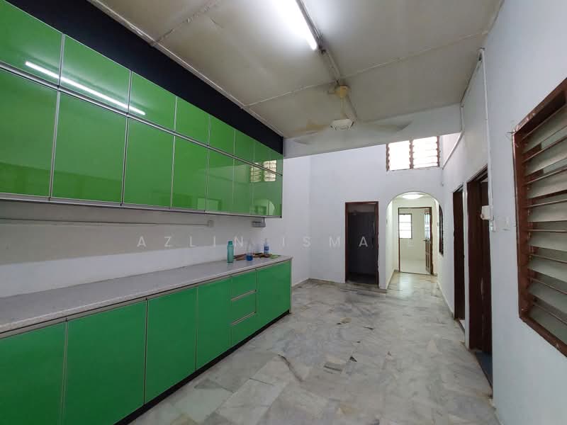 Terraced House for Sale in Taman Johan Setia (Klang) - Azlin Ismail - Kitchen - PropertyGuru.com.my