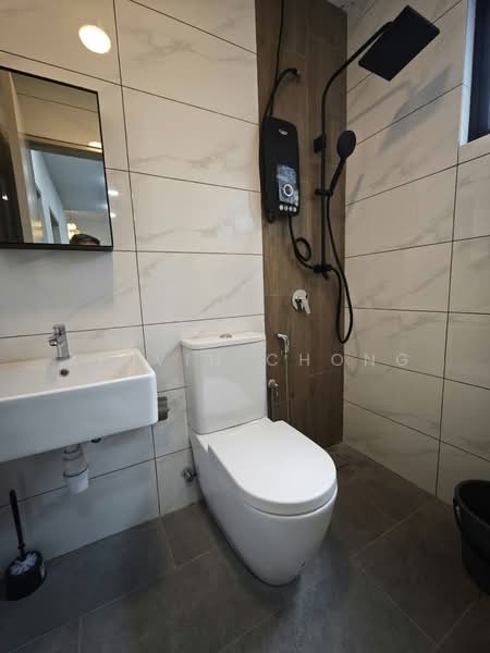 Servis Apartment untuk Disewa di Piccadilly - Kelvin Chong - Bathroom - PropertyGuru.com.my